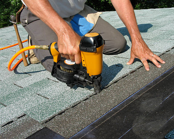 Quick and Trustworthy Emergency Roof Repair Services in Windcrest, TX